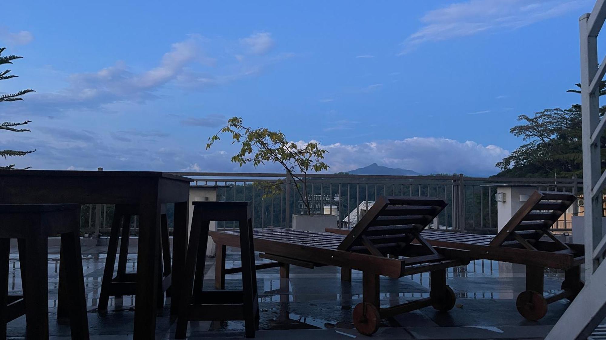 Sun Dove Suite 康提 外观 照片