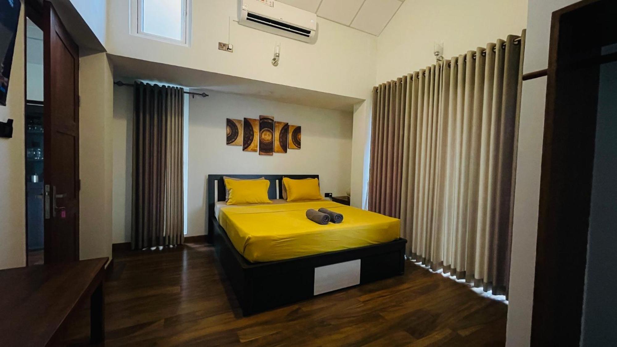 Sun Dove Suite 康提 外观 照片